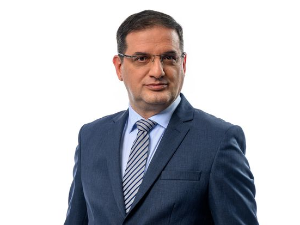 За столом са Апостолом