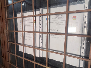 Упад тзв. косовске полиције у српску амбуланту у Обилићу, објекат запечаћен