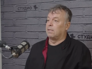 Летња башта: „Пијани брод“ Нелета Карајлића