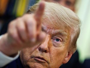 Трамп: САД ће вечерас снажно напасти Иран; Техеран: Прекид ватре практично бесмислен