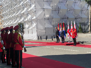 Вучић са Кавелашвилијем: Србија остаје посвећена изградњи партнерства са Грузијом