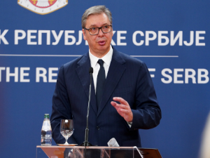 Вучић: Ако стопа раста буде прешла 3 одсто - пре краја године значајно повећање плата и пензија 