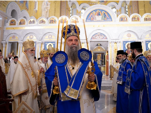 Свечани испраћај Појаса Пресвете Богородице у манастир Ватопед на Светој Гори