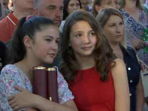 Ко су ученици награђени признањем “Понос Крагујевца“