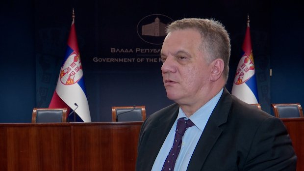 Гимназије традиционално најпопуларније; министар открива који је најтраженији нови смер