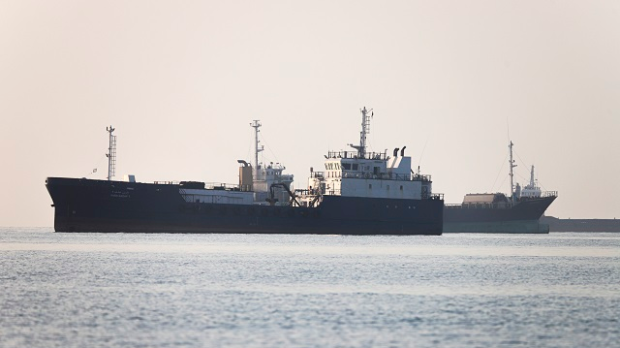 Трамп повукао предлог о наплати пролаза кроз Ормуски мореуз, Иран наставља нападе на америчке циљеве