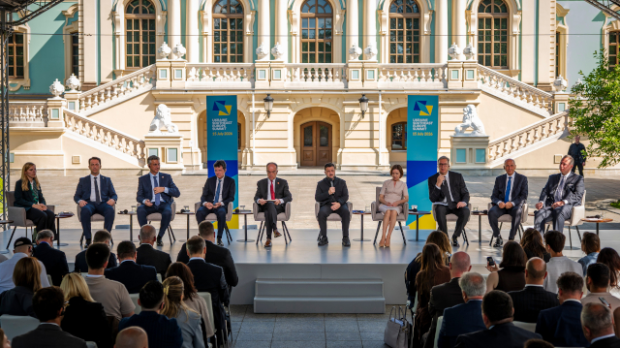 Усвојена Кијевска декларација на Самиту Украјина - Југоисточна Европа, без потписа Вучића