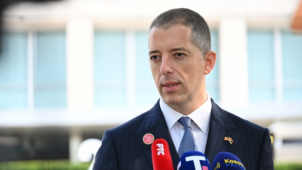 Ђурић потписао споразум о приступању Србије програму "Артемис"