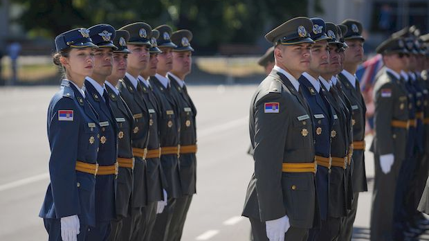 Свечаност поводом завршетка школовања кадета Војне академије и Медицинског факултета војномедицинске академије, пренос из касарне 