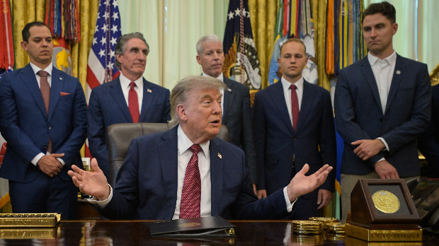 Трамп: Две опције за Иран, не журимо; Мексику санкције због салате, а Канади због дима