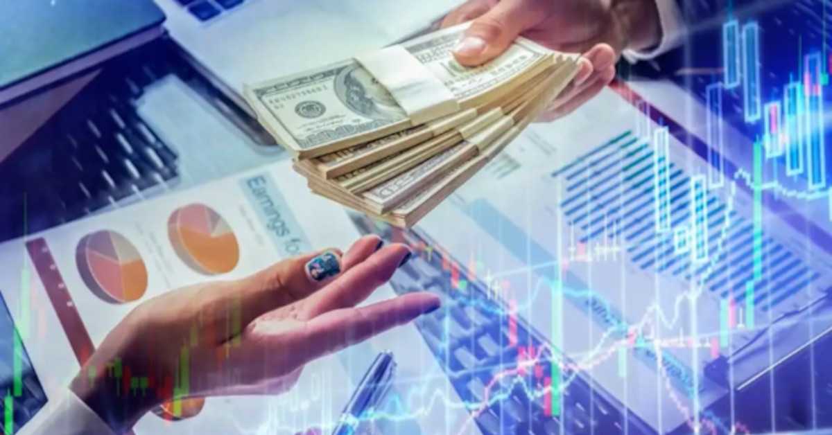 Професор Ђуричин о кредитима у Србији: Без промене у следећих шест недеља и нове процене ЕЦБ