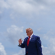 Трамп негира да САД остају без муниције за сукоб с Ираном; Нетанјаху стиже у Вашингтон