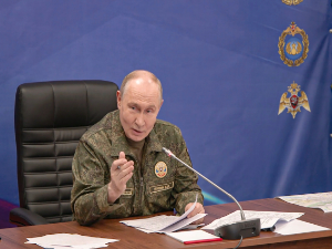 Путин наредио војсци: Наставите масовне нападе; Санкт Петербург на удару дронова