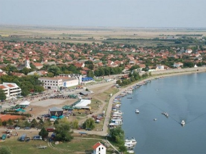 Јутарњи програм из три студија