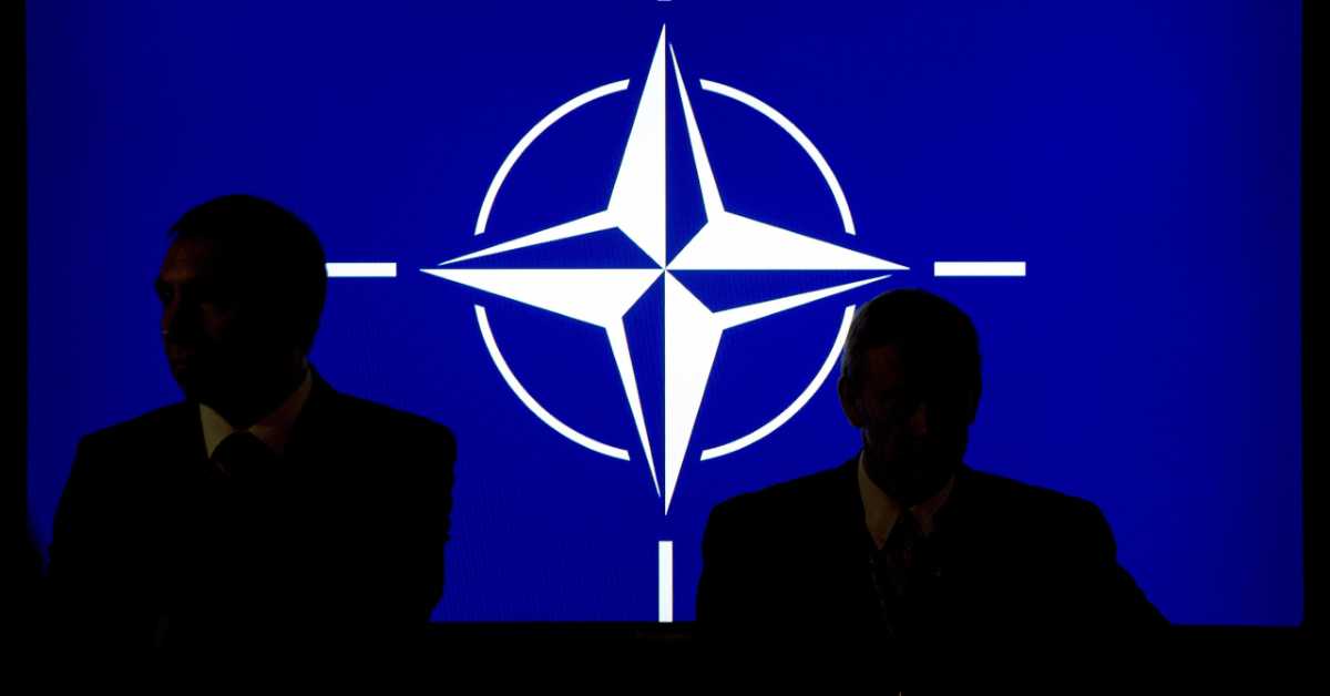 НАТО аналитичар Јан Лесер: Плаши ме могући рат са Русијом