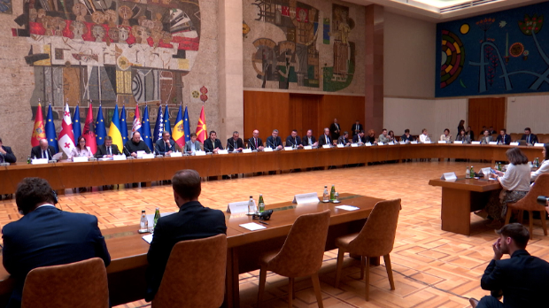 Председници парламената држава кандидата за ЕУ на скупу у Београду; Вучић: Нисам оптимиста, важно је да сарађујемо