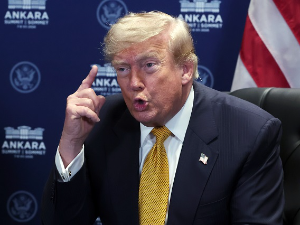 Трамп: За мене је примирје са Ираном завршено, Техеран гађа америчке базе у Кувајту и Бахреину