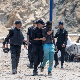 Нереди након масовног илегалног преласка миграната у шпанску енклаву Сеуту, 70 ухапшених