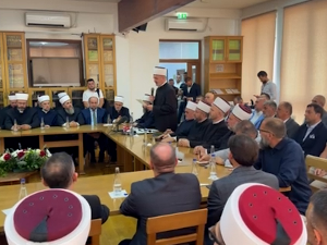 У Новом Пазару потписанa повеља о формирању јединствене Исламске заједнице