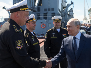 Политичка бура у Токију због Путинове посете Курилима:  Поврешена осећања јапанског народа
