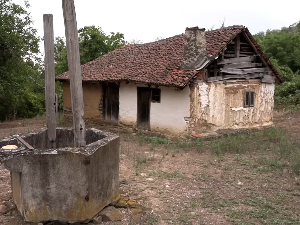 Има ли потенцијала да оживе Жупске пољане,  аутентична виноградарска етно-насеља у aлександровачкој Жупи? 