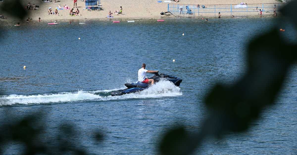 Топлотни талас јача – у Сомбору, Кикинди и Ћуприји у подне измерено 35 степени