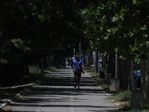 Претежно сунчано – на југу и даље веома топло, на северу неколико степени ниже температуре