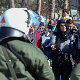 Сукоб миграната и полиције у прихватном центру у северној Грчкој, 17 ухапшених
