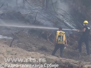 Пожари у Србији: Ватрогасци се боре са новим жариштима, Делиблатска пешчара и даље критична