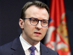 Петковић: Приштина скида банер "Слободна Украјина“ чим не добије оно што жели