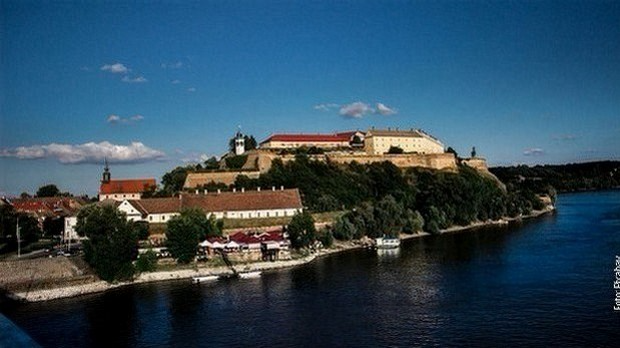Јутарњи програм из три студија