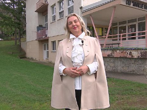 На брду изнад цветних липа