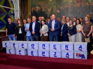 Коалиција „Европска Србија“ предала потписе РИК-у