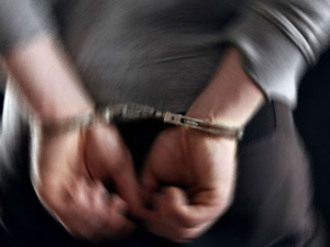 Ухапшен осумњичени за превару у Врању, жени рекао да јој је ћерка повређена и узео новац