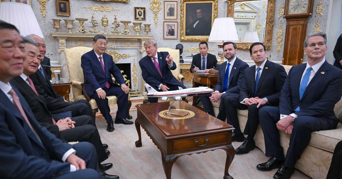Си у Белој кући: Требало би да сарађујемо искрено; Трамп: Постигли смо огроман напредак, наше земље раде исту ствар