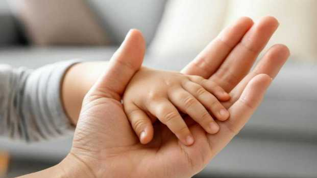 Закон о родитељу-неговатељу од 1. октобра: Ко има право на накнаду од 65.000 динара?