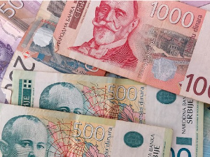 У поноћ почиње пријављивање за помоћ од 6.000 динара