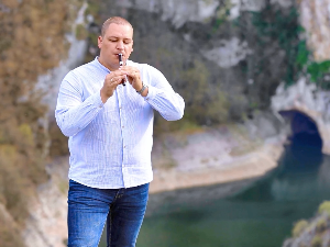 Синглом „Мишевчанка“ мајстор фруле Дарко Прелић најављује деби албум