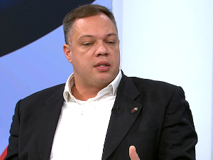 Представљање изборних листа на РТС 2: Ћале ово је за тебе - Петар Ђурић - премијер Србије