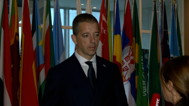 Ђурић за РТС: Србија неће одустати од дијалога, наставићемо да подржавамо наш народ на КиМ