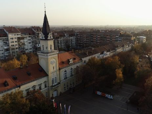 Јутарњи програм из три студија