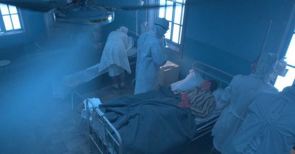 Документарни филм: Задах пролећа 72  