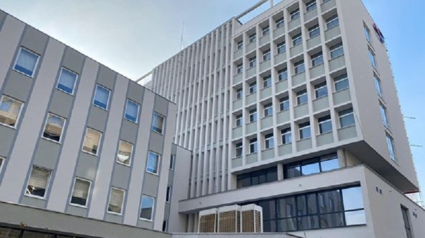 Продужен притвор осумњиченима за пад надстрешнице у Новом Саду ...