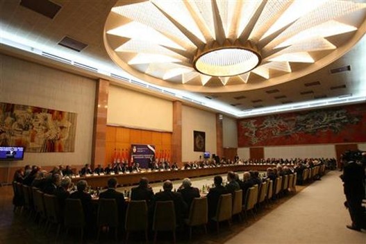 Високи функционери безбедни
