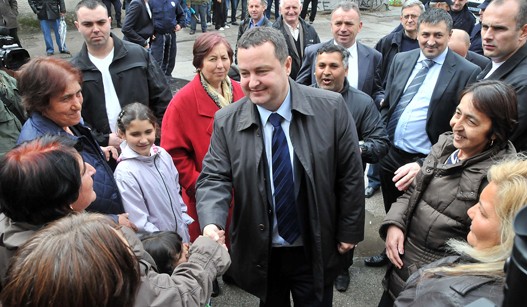 Ivica-Dacic-u-Leskovcu.jpg Ivica-Dacic-u-Leskovcu.jpg