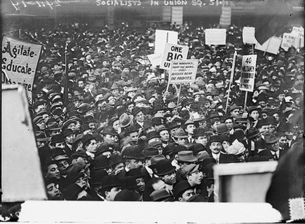 Протест радника на Јунион скверу у Њујорку, 1. маја 1912. године Протест радника на Јунион скверу у Њујорку, 1. маја 1912. године