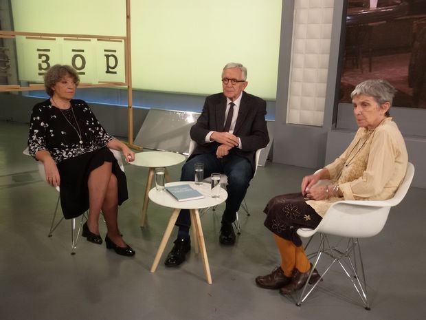 Снежана Николајевић, Дејан Ђуровић и Бојана Андрић на снимању на снимању емисије 