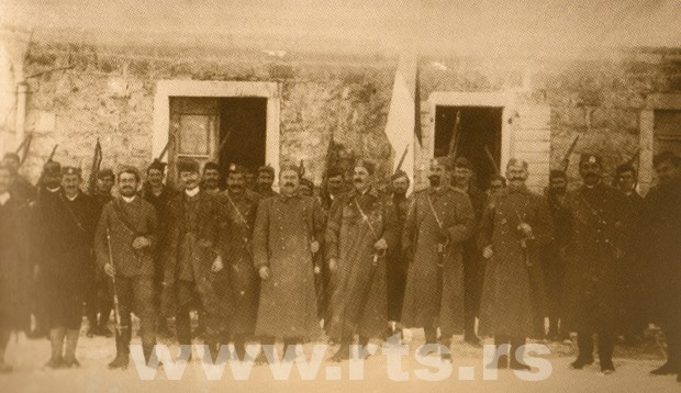 Црногорски официри у зиму 1915. године