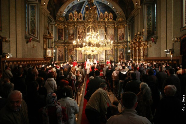 Верници и црква славе други дан Ускрса