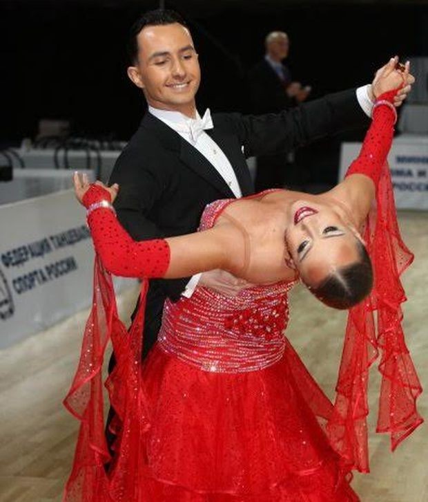 Иван Кнежевић првак у спортском плесу